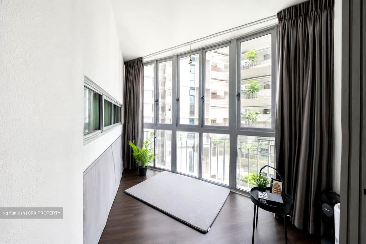 Coastline Residences (D15), Apartment #583429451